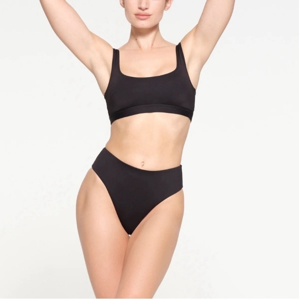 SKIMS Knit Swim High Waist Bikini Bottom Onyx XXS & XS Black